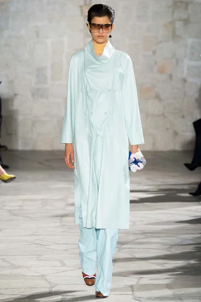 Look 6